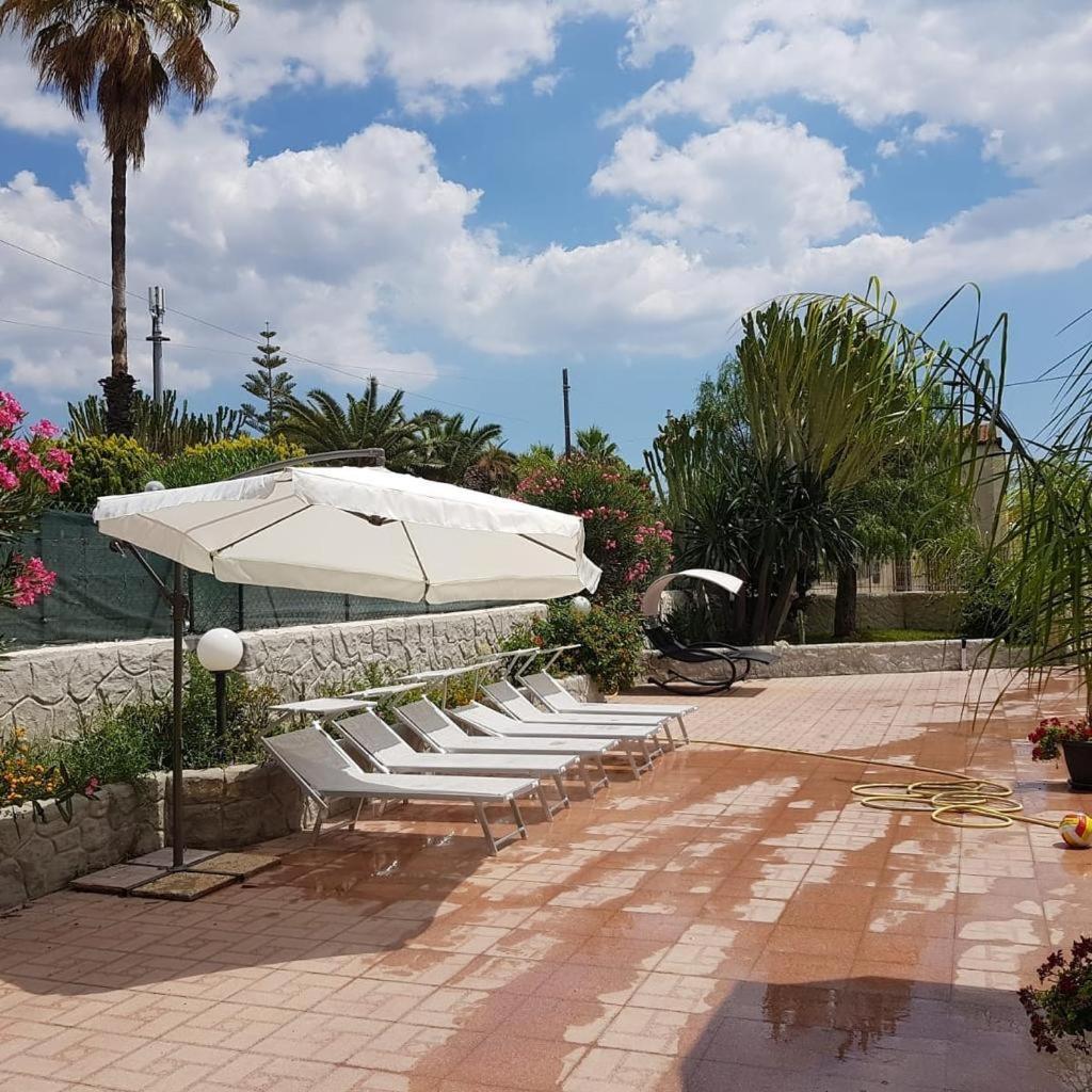 Villa Joel Fontane Bianche Buitenkant foto